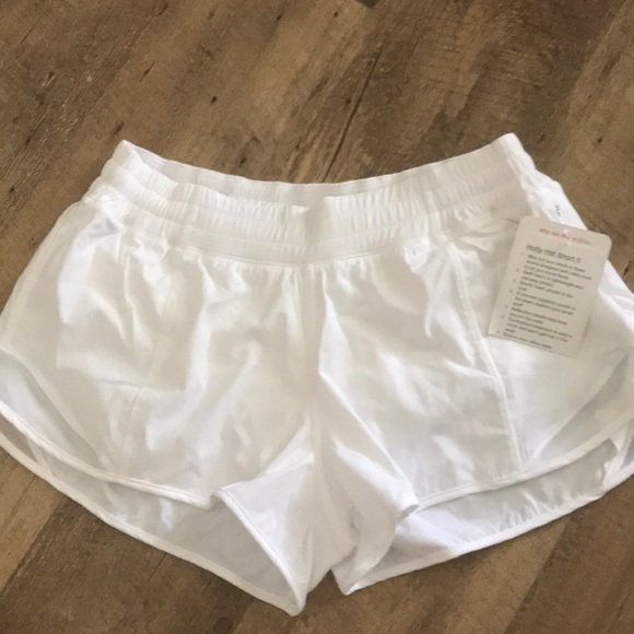 lululemon athletica Pants - Lululemon Hotty Hot Short ll white size 6 NEW